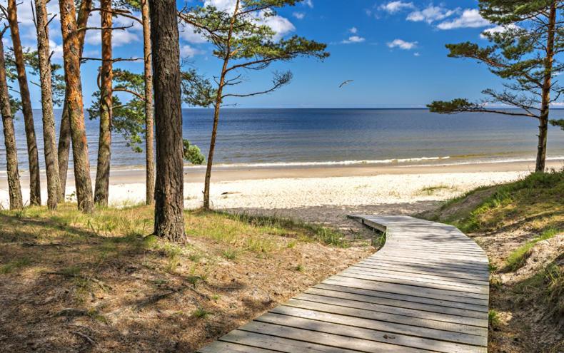Apartamenti Kurshi Jurmala Exterior photo